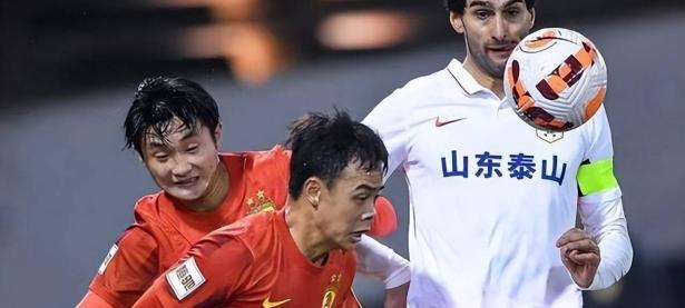 包含Rookie迎来二十赛季高光表现，法国队球迷沸腾！的词条